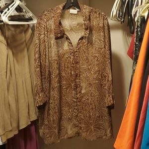 Button up plus sz sheer 3/4 top